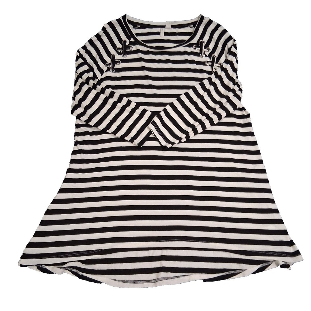 L@@K! NWT Womens Cato Uptown Black-White Stripe Top 3/4‎ Sleeve Medium~$22